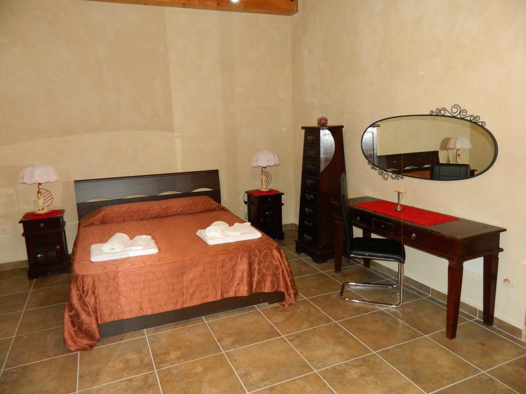 Fodor Hotel Avola Kültér fotó